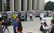 【推薦】全封閉自卸式電動清掃車2000視頻 【推薦】全封閉自卸式電動清掃車2000視頻